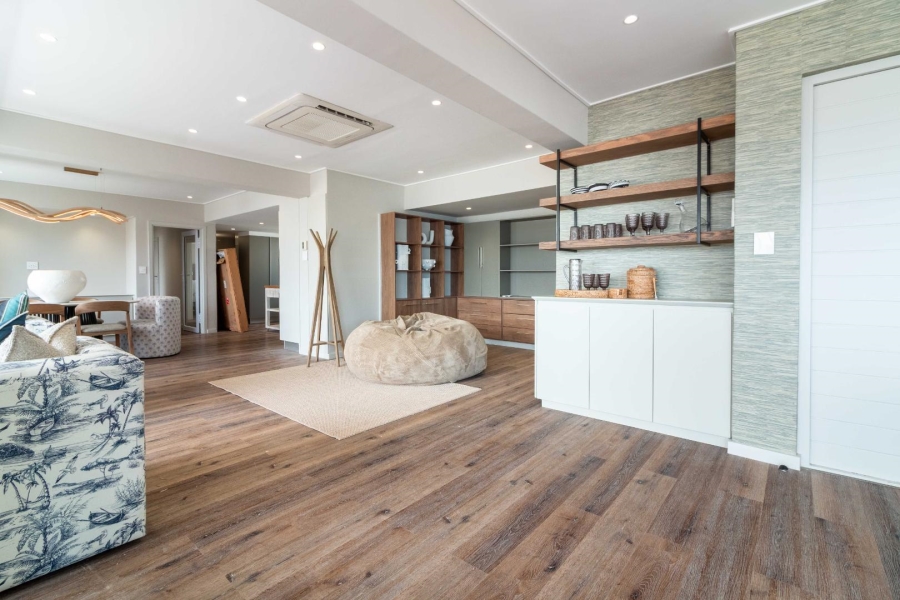 To Let 3 Bedroom Property for Rent in Sea Point Western Cape